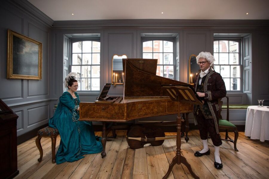 Handel Hendrix House Ticket - Hendrix’s records, gear, and everyday habits