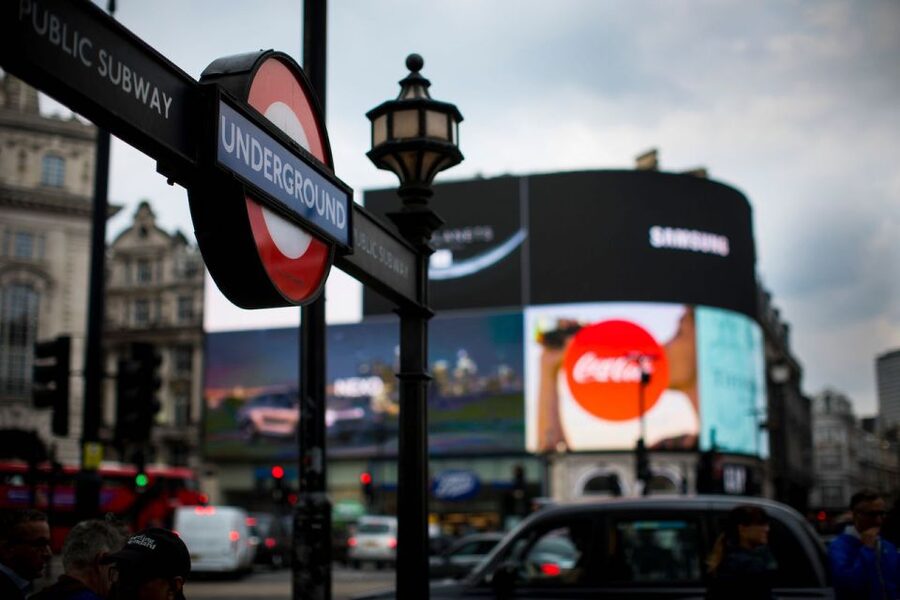 Hidden Tube Tour - Piccadilly Circus: The Heart of London - Behind the secret doors and into the old station