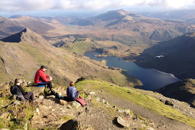 Hike to the summit of Snowdon! - Starting at Llanberis and meeting your guide