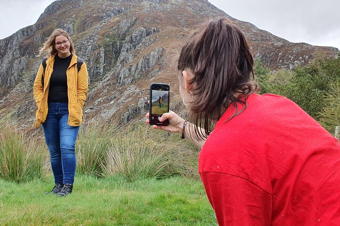 HOLYHEAD SHORE EXCURSION: North Wales Adventure - Sightseeing Day Trip Tour - How the guides affect your day