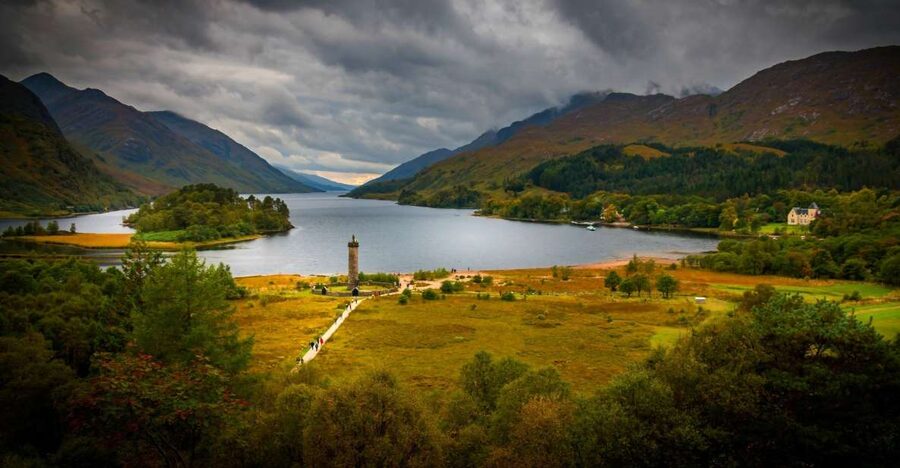 Inverness: Glenfinnan Viaduct, Mallaig, & Loch Ness Day Tour - What the guide adds to the day