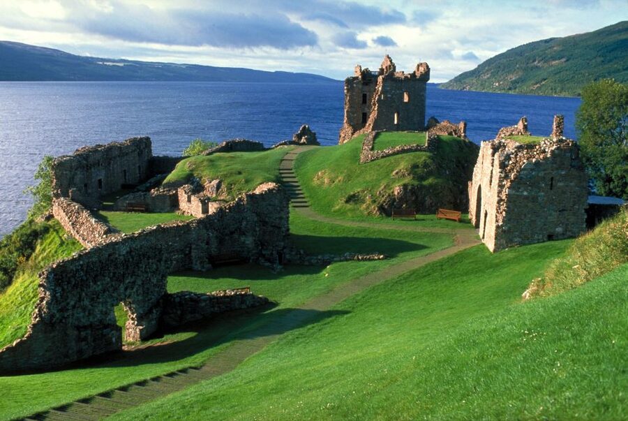 Inverness: Loch Ness Cruise, Castle, and Outlander Tour - The Glen Ord whisky stop