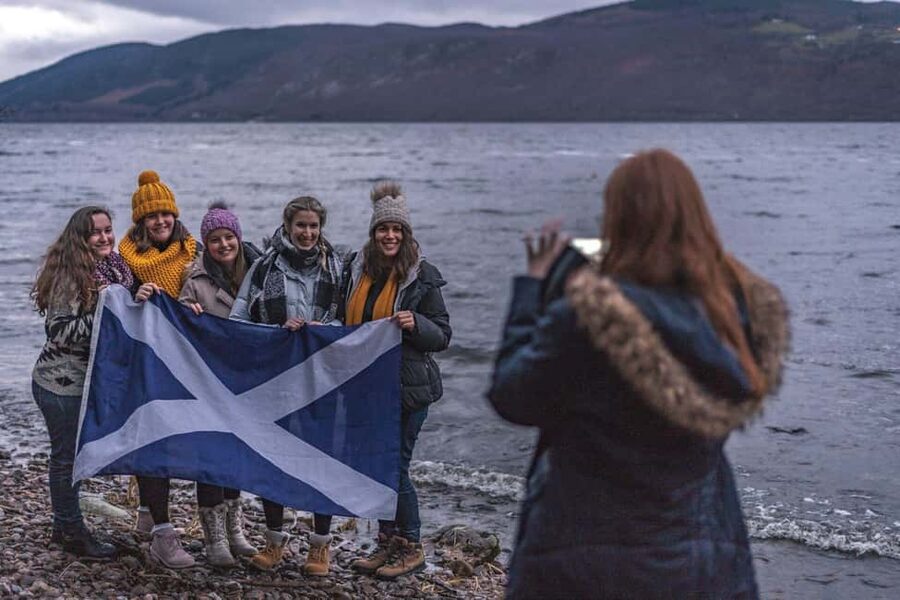 Inverness: Loch Ness, Outlander & Whisky Distillery - Cruising Loch Ness to Urquhart Castle