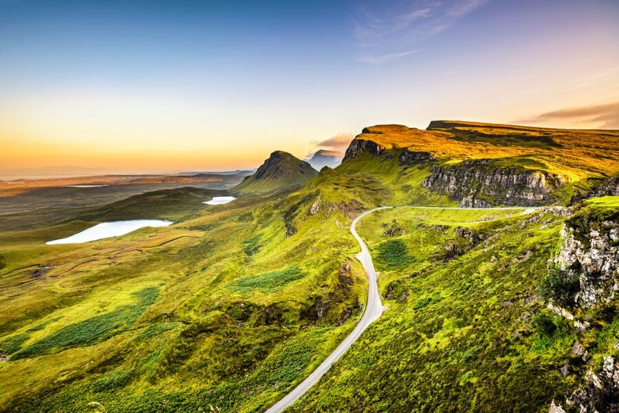 Inverness: Loch Ness, Skye, & Eilean Donan Castle Tour - Kilt Rock and the coast