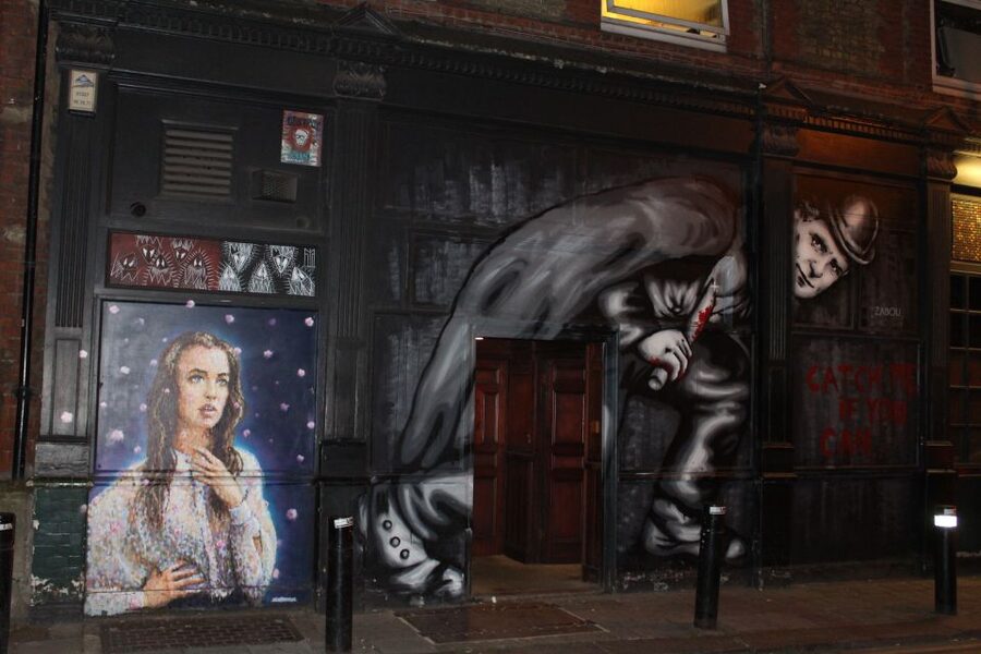 Jack The Ripper Tour in London's East End - Walking the streets linked to the victims
