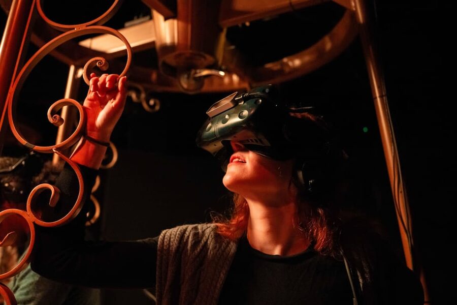 Jeff Wayne's The War of The Worlds: The Immersive Experience - How the 24 Scenes Mix Theatre and Virtual Reality
