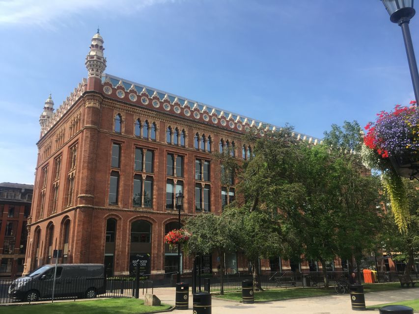 Leeds: 2-Hour Highlights Walking Tour - Starting beside Leeds Station in City Square