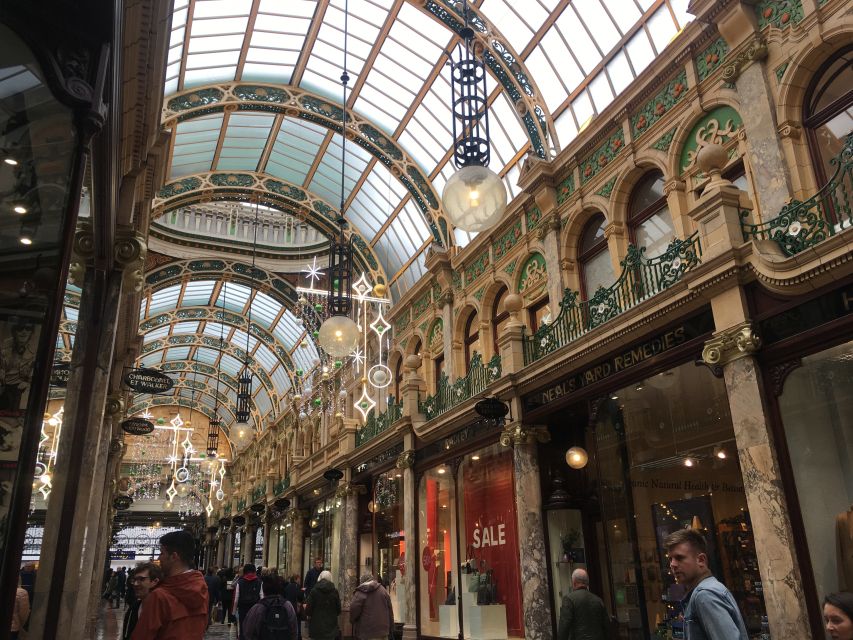 Leeds: 2-Hour Highlights Walking Tour - Arcades where shopping became architecture