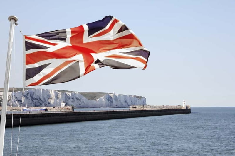Leeds Castle, Canterbury, Dover, Greenwich & Free Snack Pack - Dover’s cliffs and the Battle of Britain Memorial