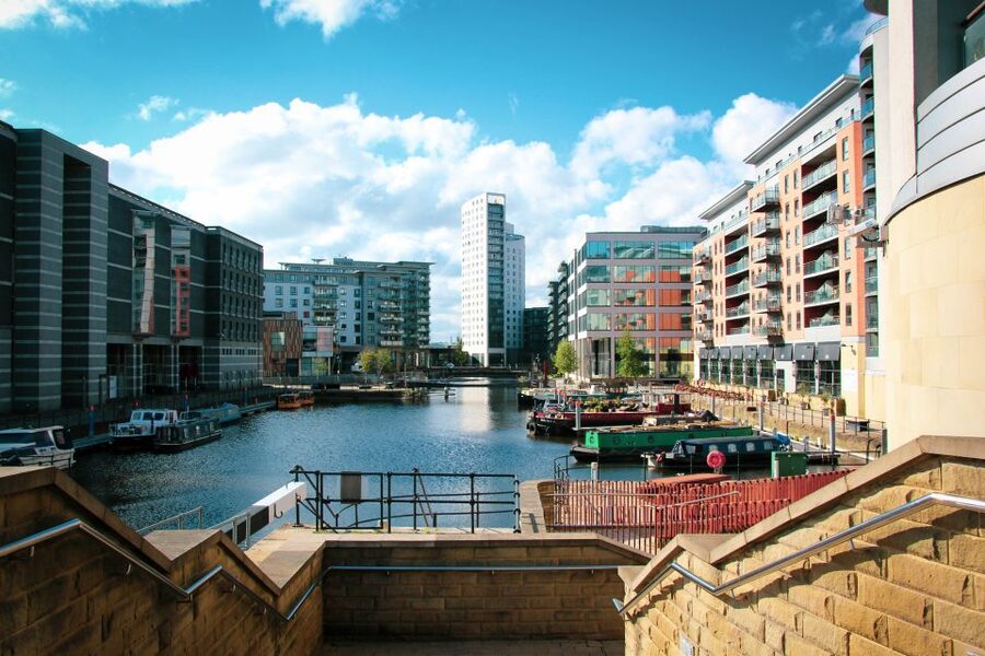 Leeds: Daily Guided City Center Walking Tour (10:30am) - Why this Leeds walk works well as a first introduction