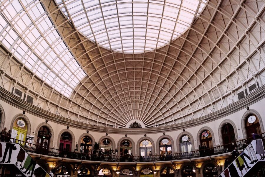 Leeds: Daily Guided City Center Walking Tour (10:30am) - Leeds Town Hall and the city’s civic ambition