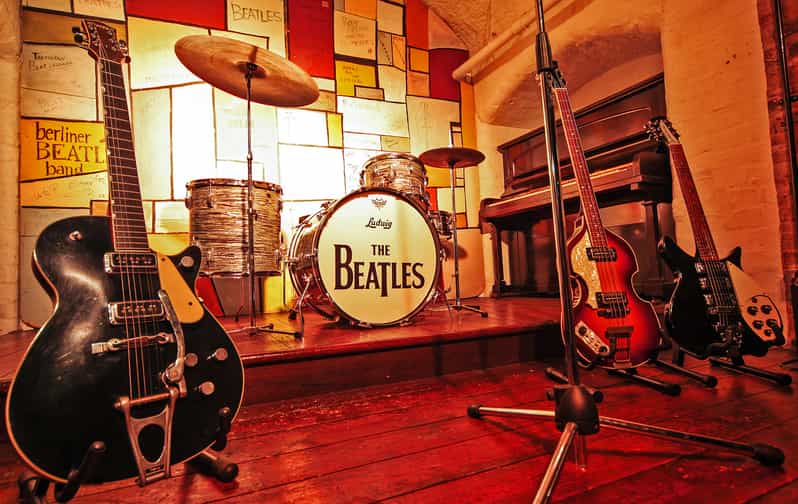 Liverpool and The Beatles Day Tour from London - The Beatles Story in 105 minutes