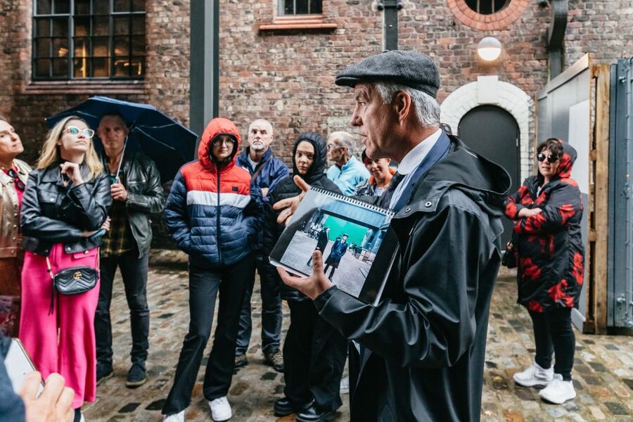 Liverpool: Official Peaky Blinders Coach Tour of Merseyside - Liverpool, the Wirral, and Port Ellesmere