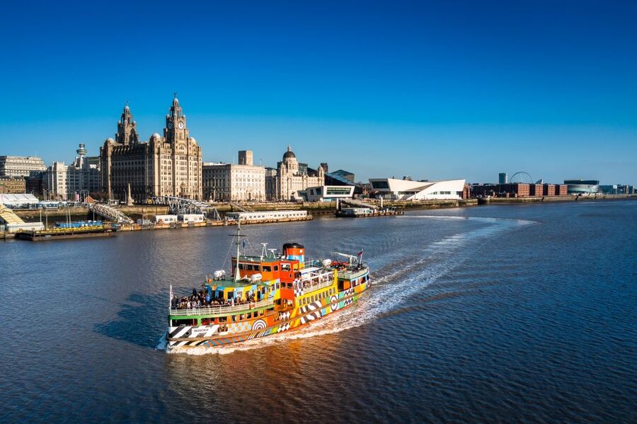 Liverpool: River Cruise and Hop-On Hop-Off Bus Tour - Liverpool One and the city center stops