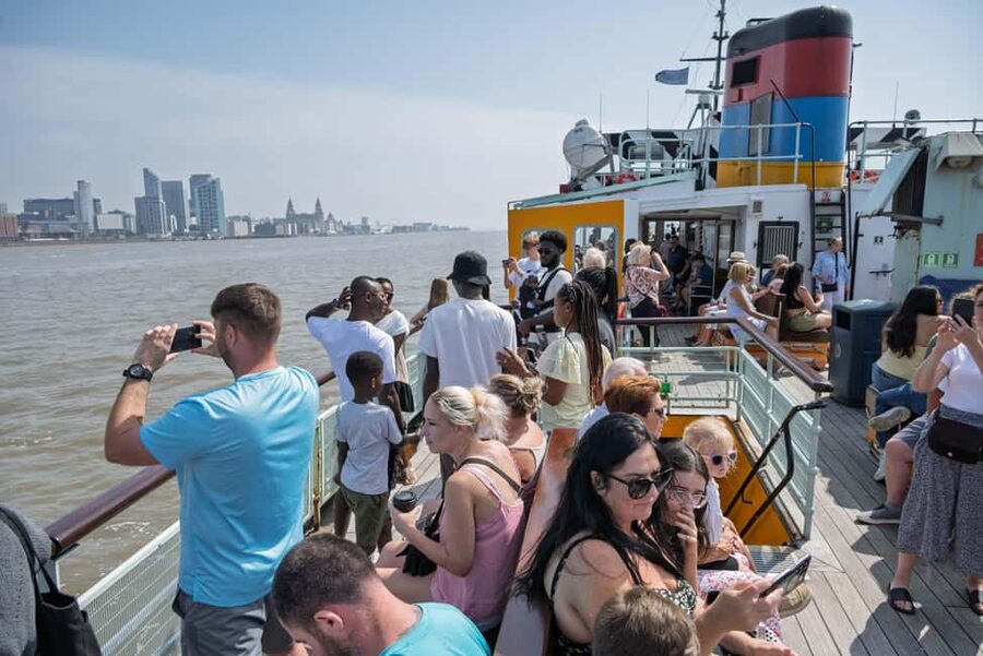 Liverpool: Sightseeing River Cruise on the Mersey River - Beatles stories on the Riverboat Shuffle
