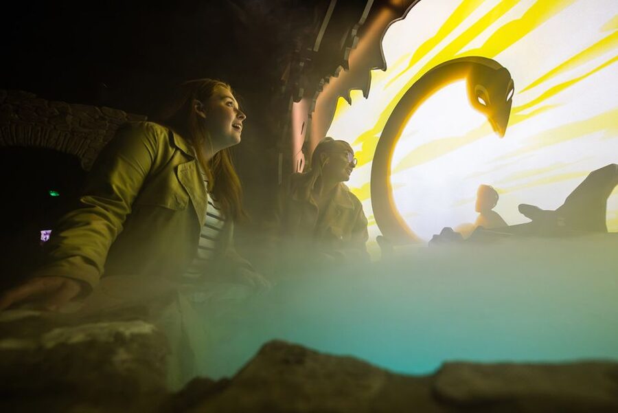 Loch Ness: The Loch Ness Centre - Examining artefacts from genuine monster hunters