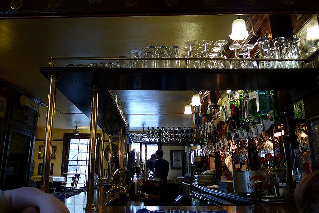 London: 2-Hour Historic Pub Tour - Why this pub walk feels different from a normal bar crawl