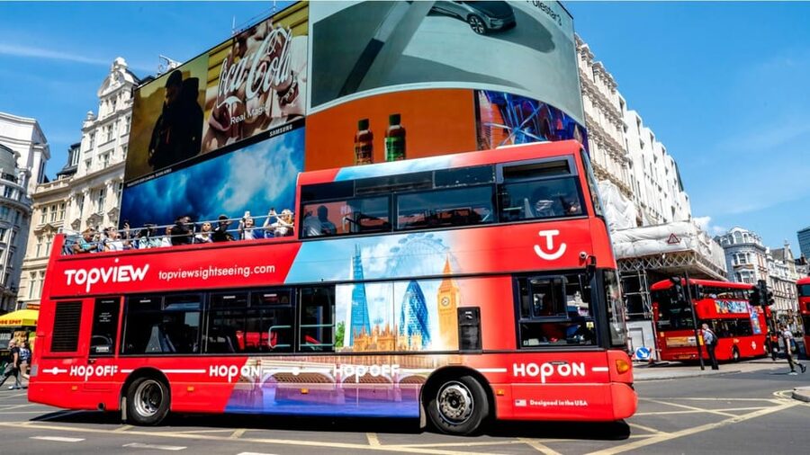 London: 24-Hour Hop-On Hop-Off Bus Pass - The Park and Palace Tour through west London