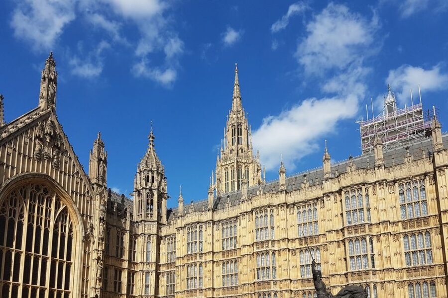 London: 30 London Sights Guided Walking Tour - Trafalgar Square and Whitehall’s royal theater