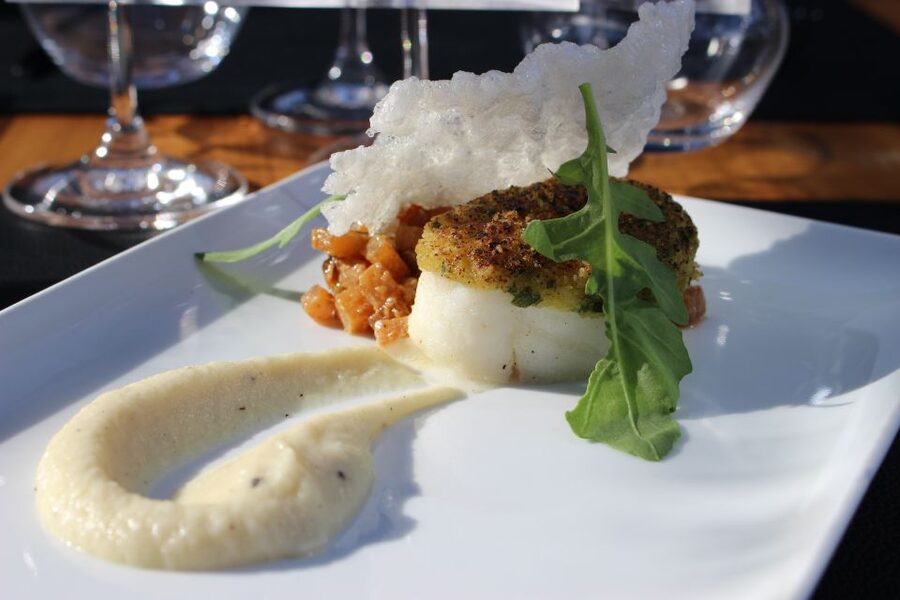 London: 4 Course Lunch Tour by Luxury Coach Bustronome - A restaurant table that tours London