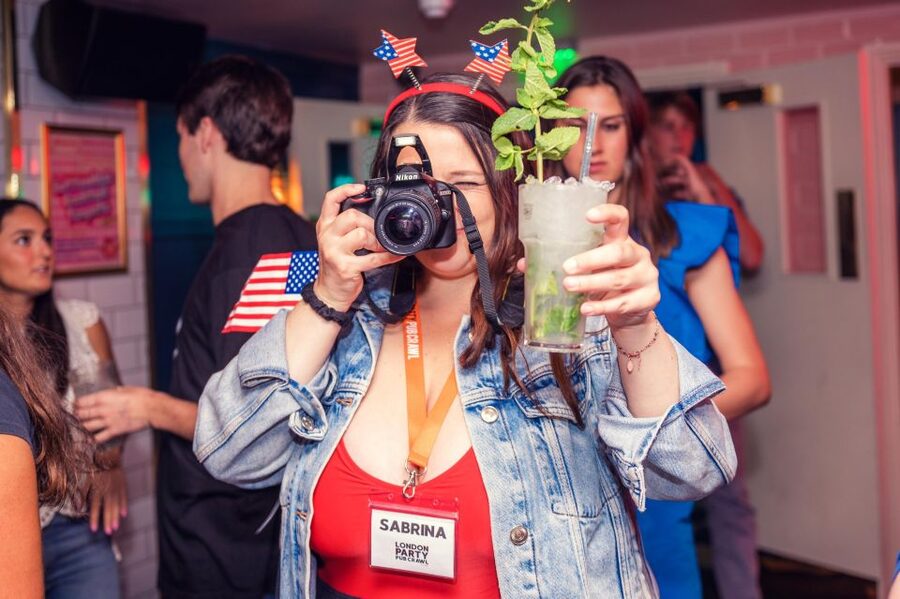 London: 4 Soho Nightclubs Crawl - The crowd, music, and general mood