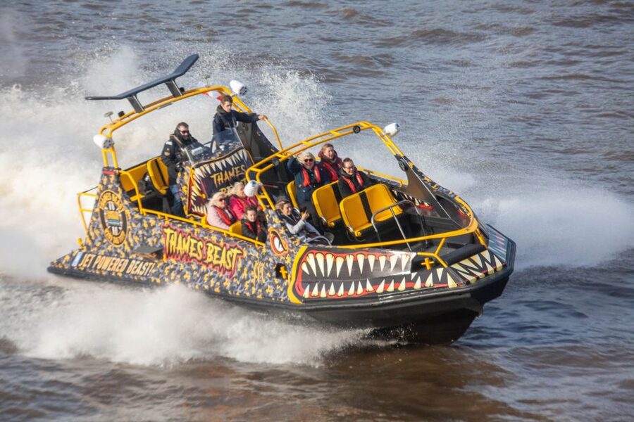 London: 40-Minute Thames Beast Jetboat Tour - What the ride feels like in practice