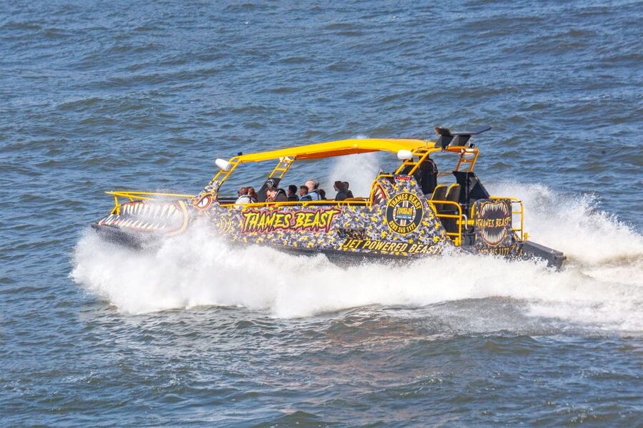 London: 40-Minute Thames Beast Jetboat Tour - Who should book this Thames ride?