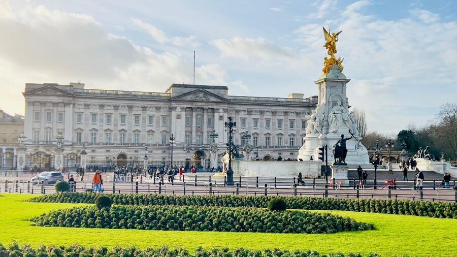 London: 5-Hour Private Tour with Pickup - Buckingham Palace and the royal center