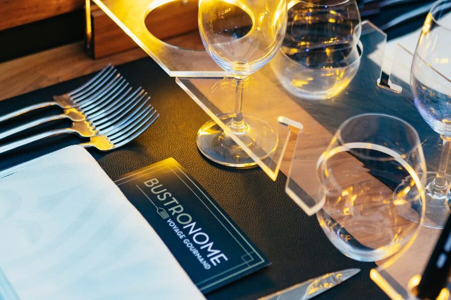 London: 6-Course Gourmet Dinner on a Luxury Coach - Is the wine pairing worth adding?