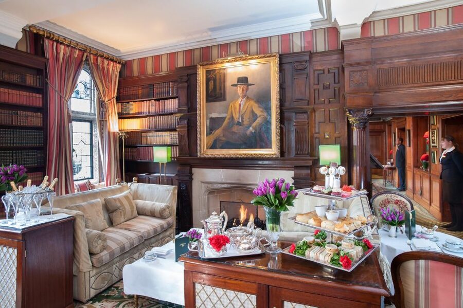 London: Afternoon Tea at The Milestone with Champagne Option - Who should book this afternoon tea?