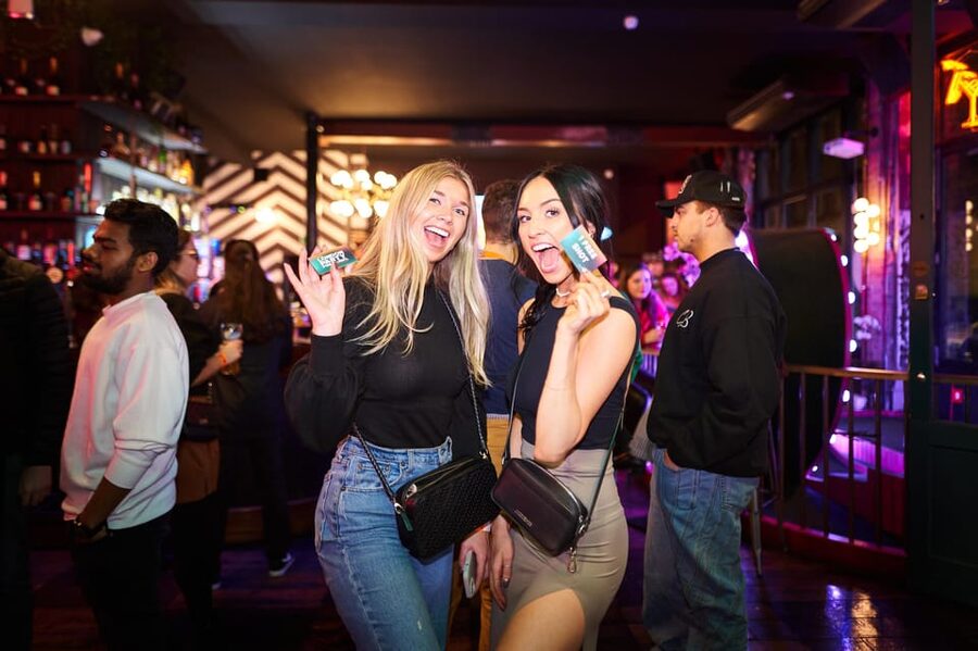 London: Bar and Club Crawl to 5 Central London Venues - A useful night for solo visitors