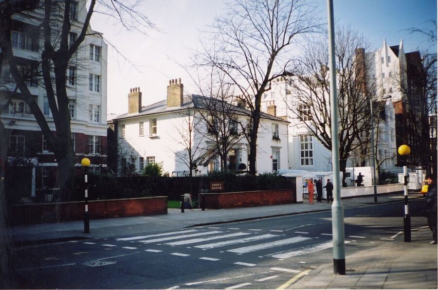 London: Beatles In My Life Walking Tour with Richard Porter - Meeting at Marylebone Station