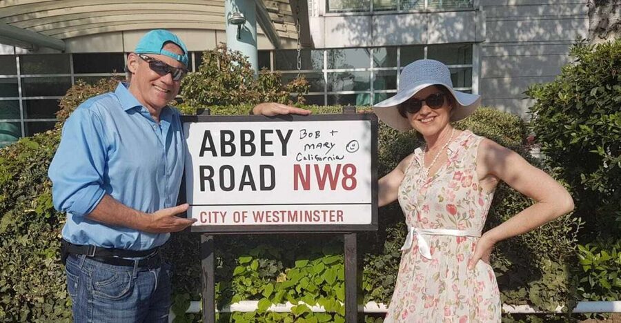 London: Beatles Magical Tour by Black Cab - Abbey Road gives the tour its classic photograph