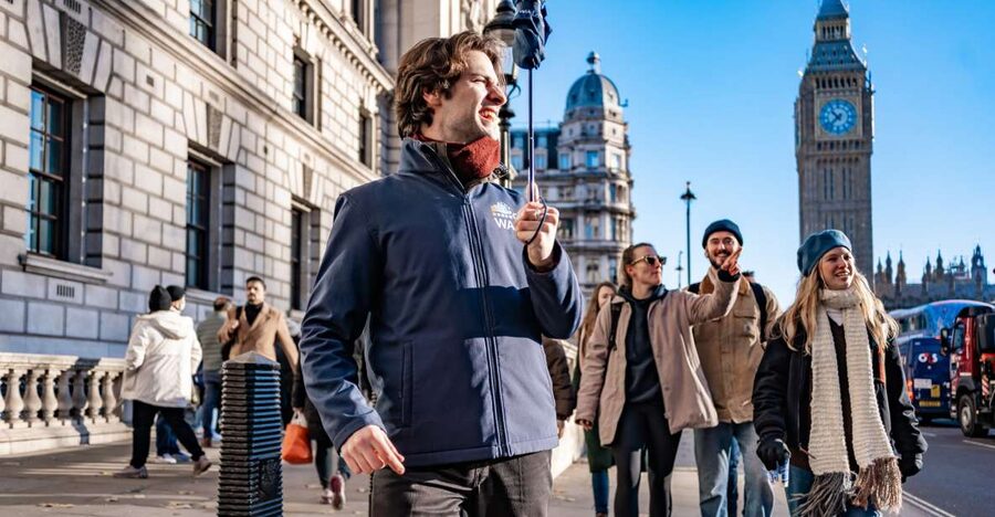 London: Best Landmarks Walking Tour - Big Ben and Parliament deliver the classic London view