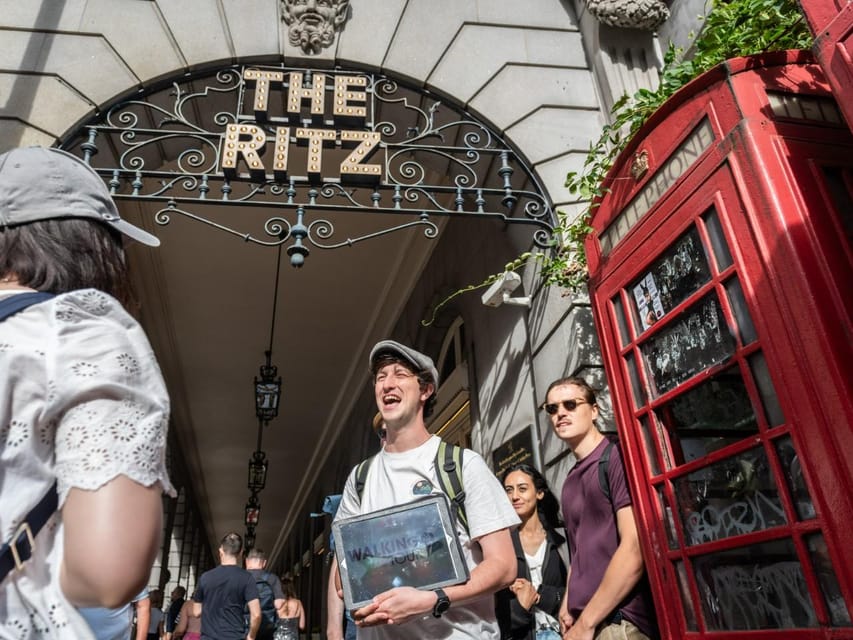 London: Big Ben, Churchill War Rooms & Buck'ham Palace Tour - Pace, weather, and physical demands
