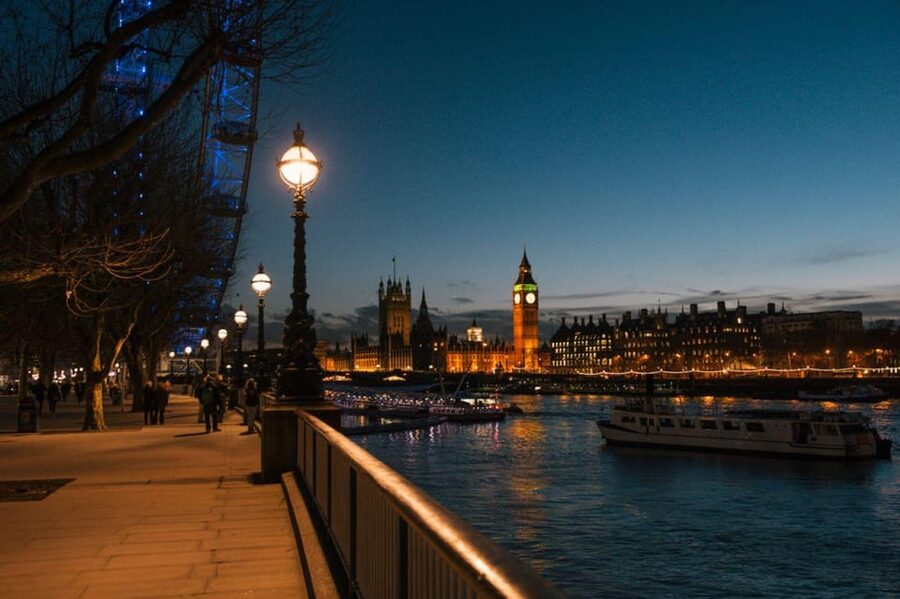 London: Big Bus Panoramic Evening Tour by Open-Top Bus - Westminster Abbey, Parliament, and the London Eye