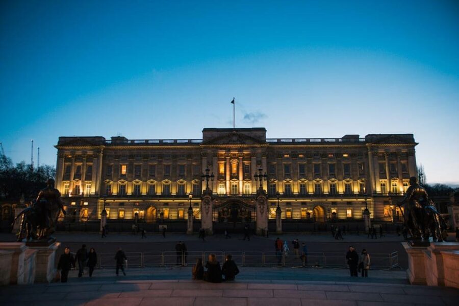 London: Big Bus Panoramic Evening Tour by Open-Top Bus - What $49 means in practical value