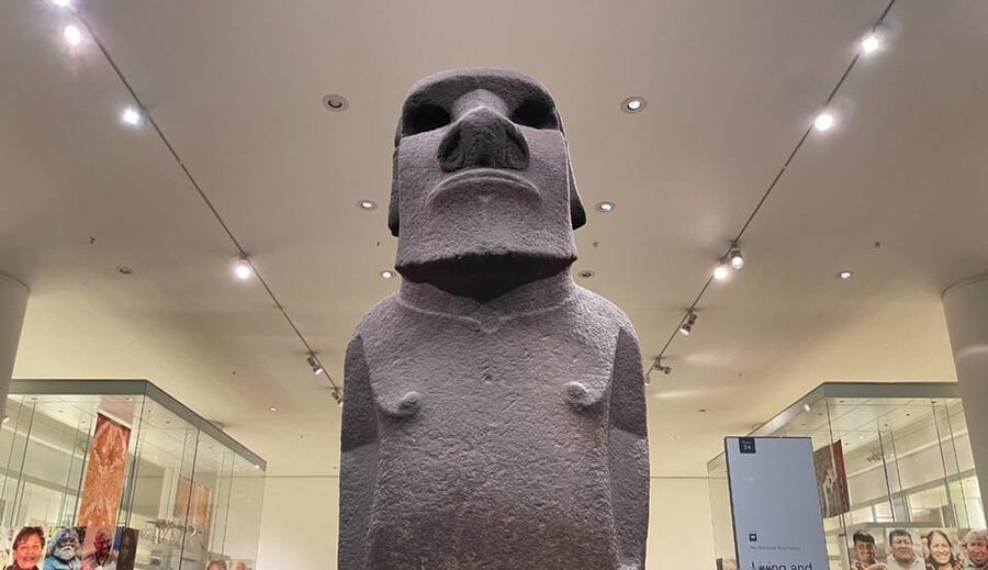 London: British Museum Audio Tour & Priority Entrance Ticket - How the digital audio guide works