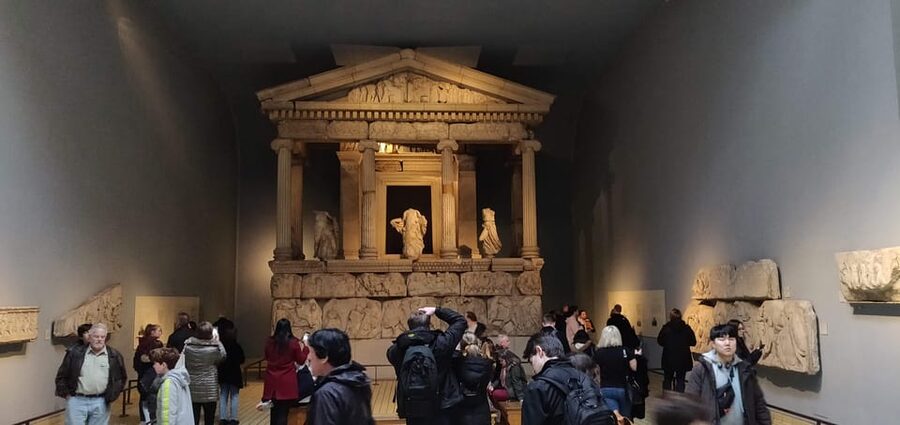 London: British Museum Tour with Archaeologist Guide - Starting at Russell Square at 9:45 a.m.