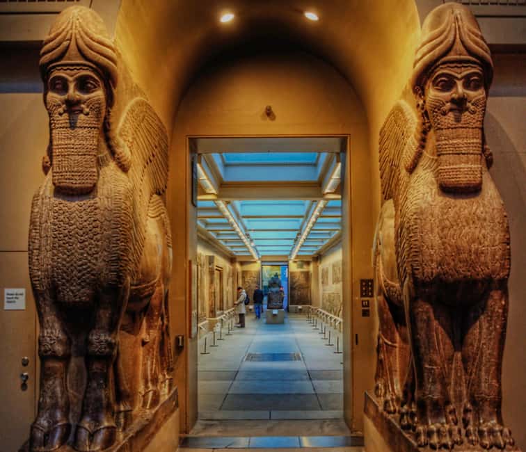 London: British Museum with Expert Guide. - The Rosetta Stone and the start of the story