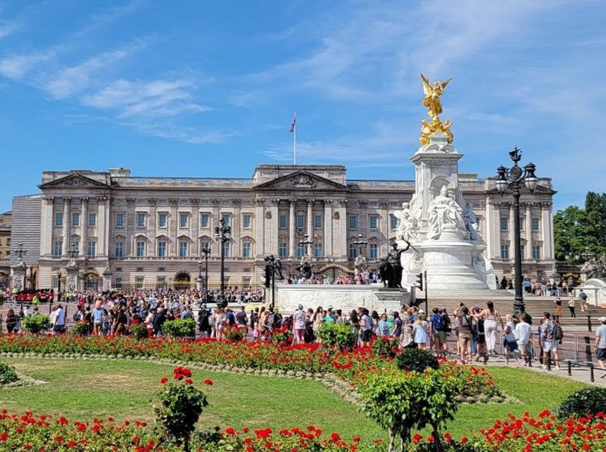 London: Buckingham, Big Ben & Westminster Abbey Tour - Royal tombs, Poets’ Corner, and stories in the stone