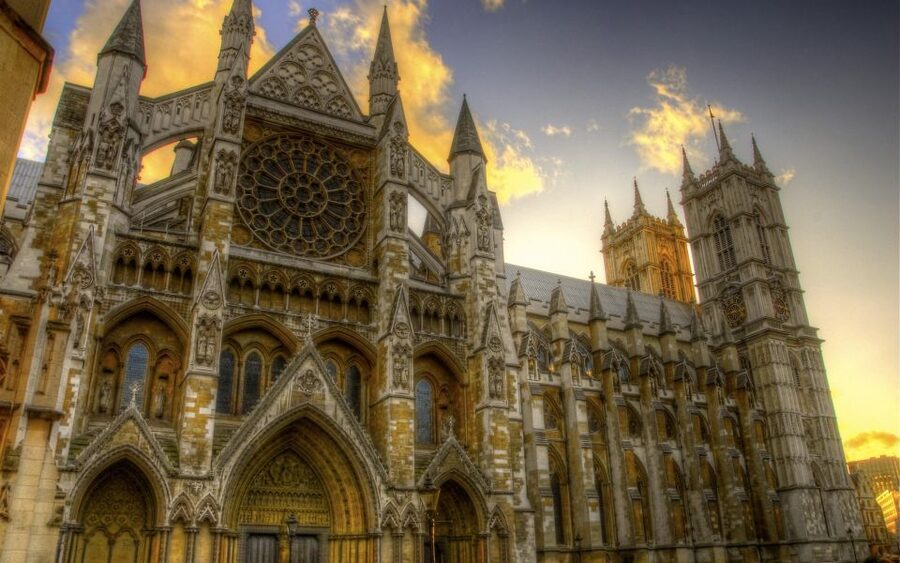 London: Buckingham Palace, Westminster Abbey & Big Ben Tour - Horse Guards Parade and Whitehall