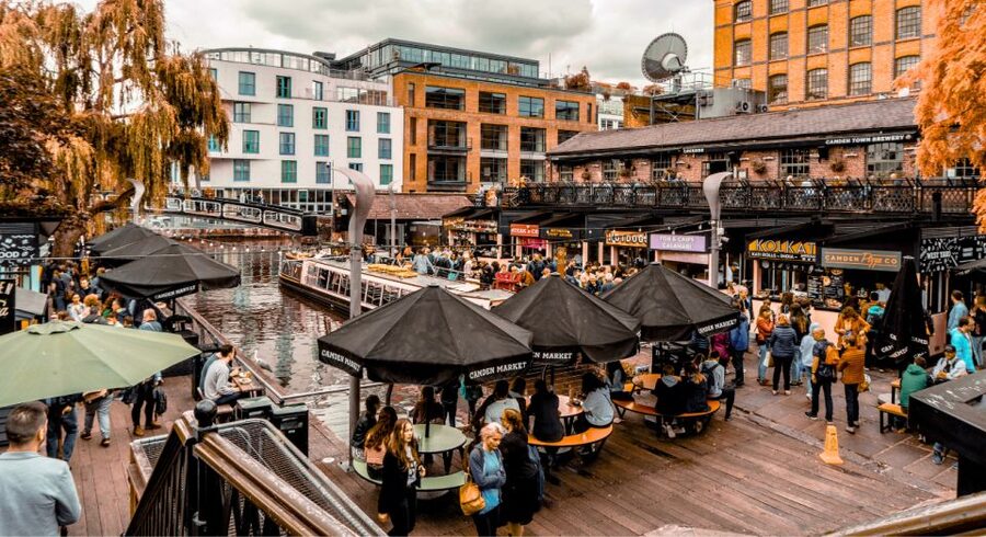 London: Camden Walking Tour - The World’s End and Camden’s pub culture