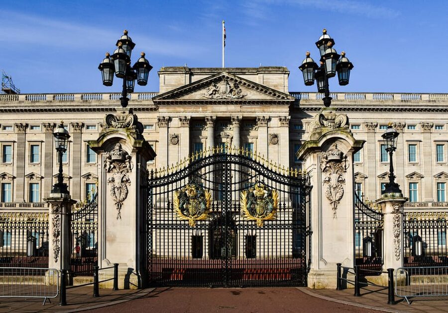 London: Changing of the Guard Experience and Landmarks Tour - What the $28 price really buys you