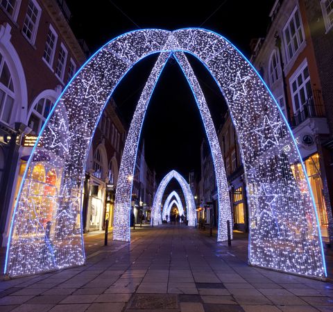 London Christmas Lights Bike Tour - Southbank markets and the riverfront glow