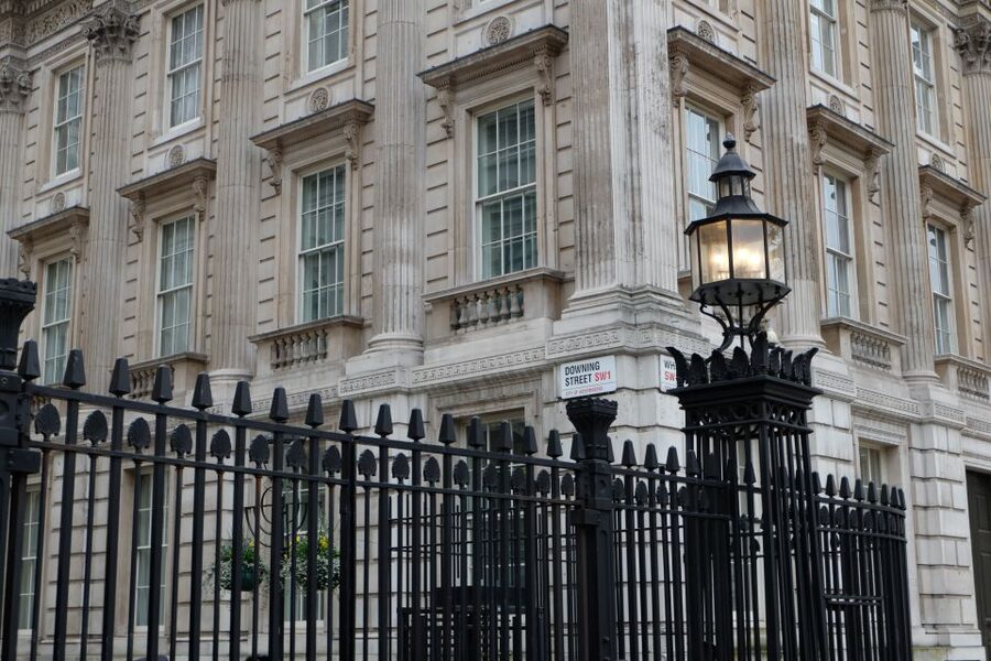 London: Churchill War Rooms & WW2 Westminster Private Tour - Beginning at Churchill’s statue in Parliament Square