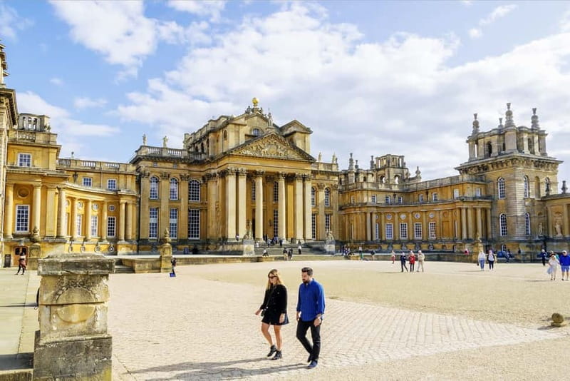 London: Cream Tea at Blenheim Palace & the Cotswolds Tour - The guide can make or break the long day