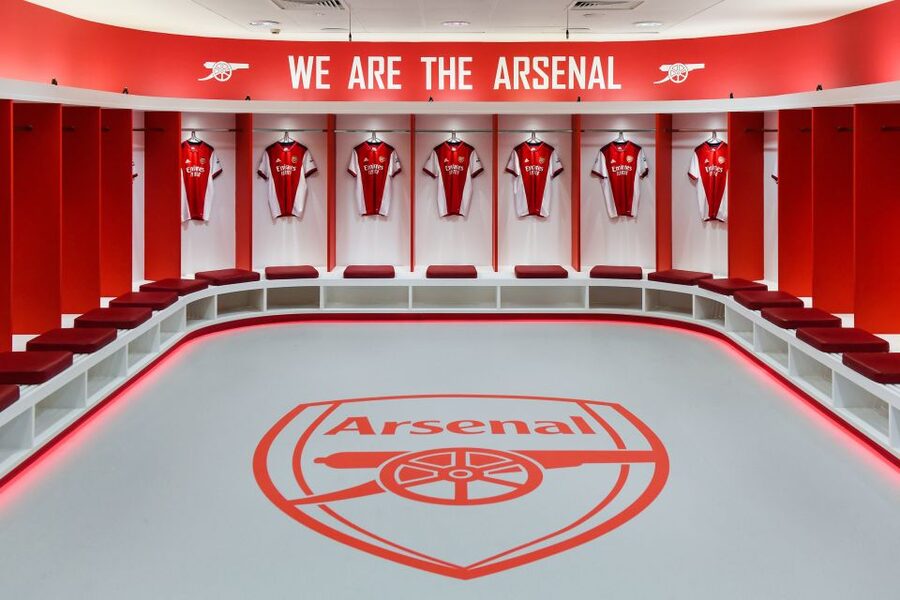 London: Emirates Stadium Entry Ticket and Audio Guide - Arsenal Museum: from Woolwich to Highbury and Emirates