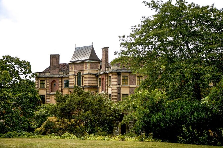 London: Entry Ticket to Eltham Palace and Gardens - Nineteen acres of gardens, roses, and water