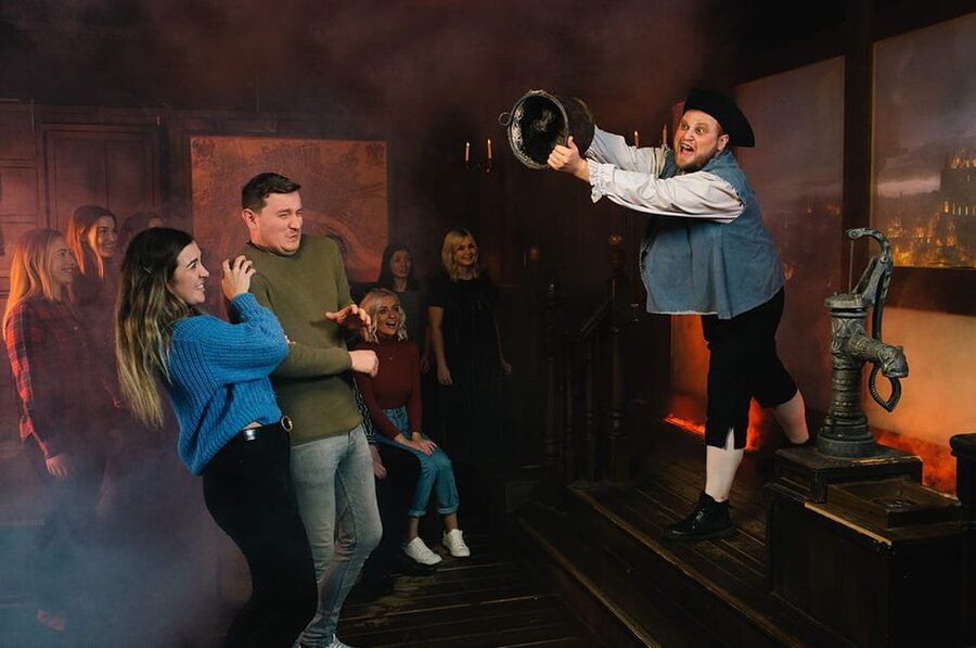 London: Entry Ticket to London Dungeon - Fourteen scenes, twenty actors, and plenty of crowd work
